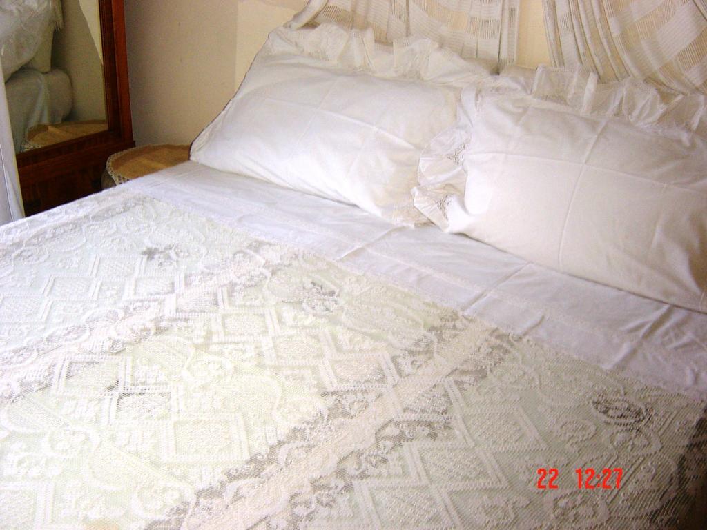 Bed and Breakfast Rosella Bianchi Palermo Zimmer foto