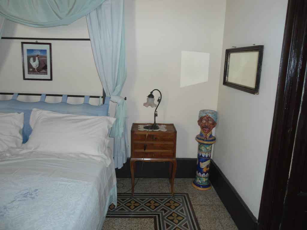 Bed and Breakfast Rosella Bianchi Palermo Zimmer foto