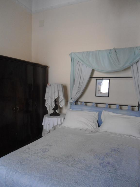 Bed and Breakfast Rosella Bianchi Palermo Zimmer foto
